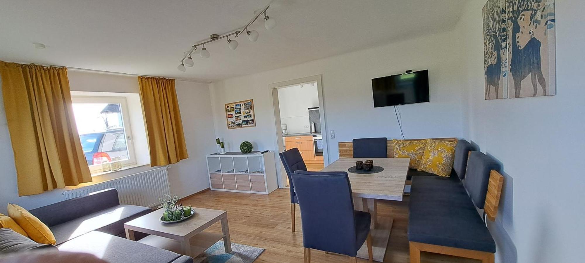 ניומרקט אם וואלרסי Ferienwohnung Wallersee מראה חיצוני תמונה